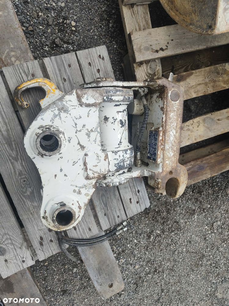 Obrotnica powertilt tilt szybkozłącze hydrauliczny Lehnhoff MS03 z hakiem ładunkowym - 2