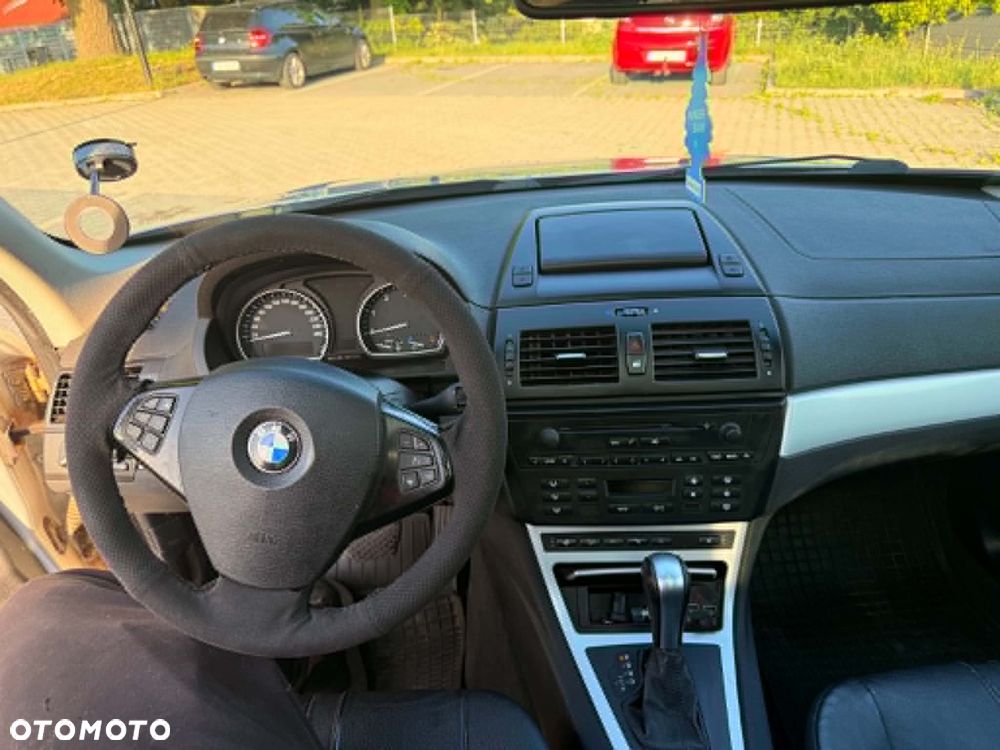 BMW X3 3.0d - 8