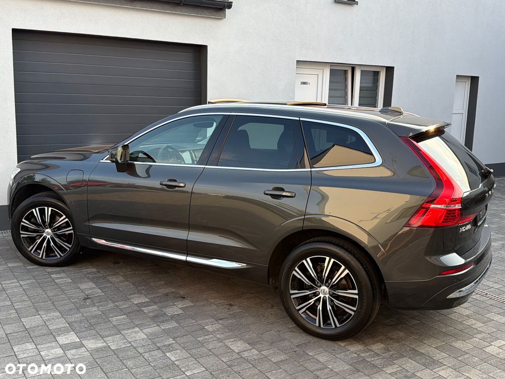 Volvo XC 60 T6 Plug-In Hybrid AWD Inscription - 33