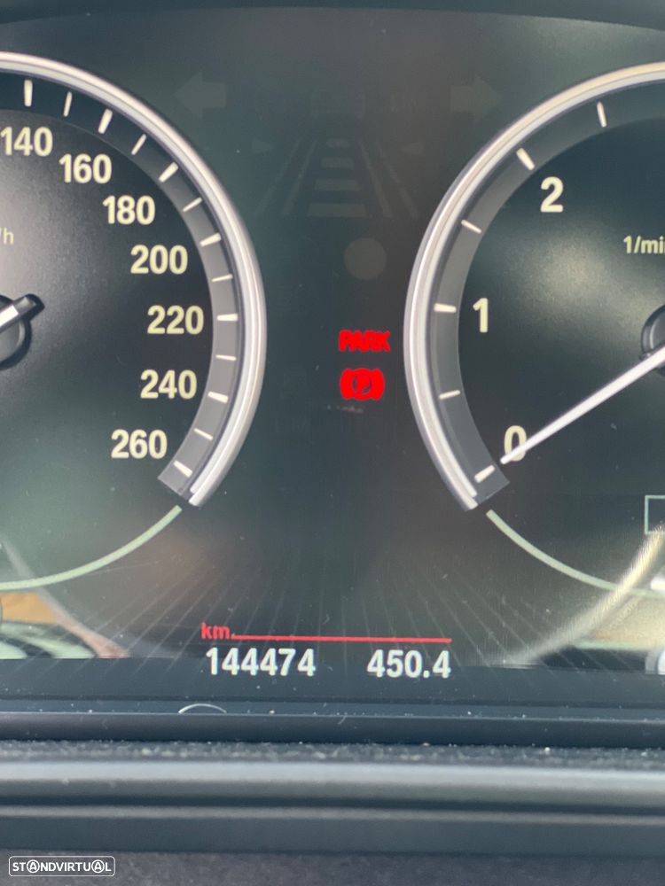 BMW 520 d Auto - 21