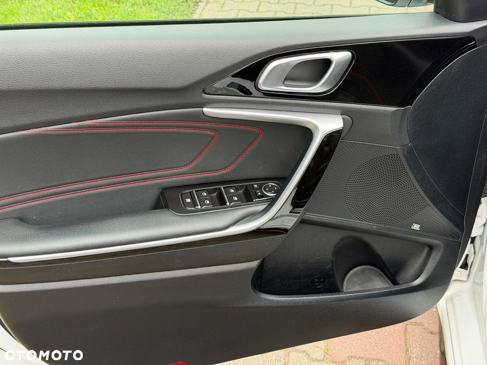 Kia Ceed 1.6 T-GDI GT-Challenge - 34