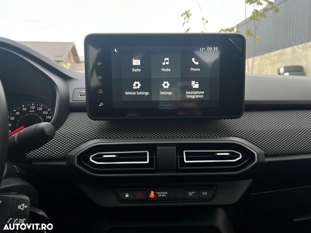 Dacia Logan TCe 90 MT6 Expression - 11