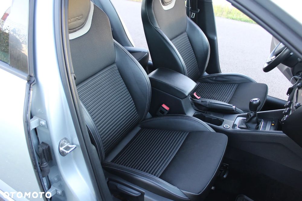 Skoda Octavia 2.0 TDI RS - 31