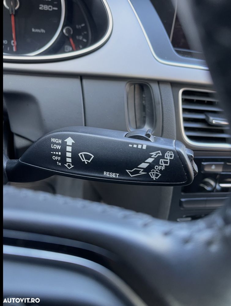 Audi A4 2.0 TDI DPF quattro S tronic Ambiente - 12