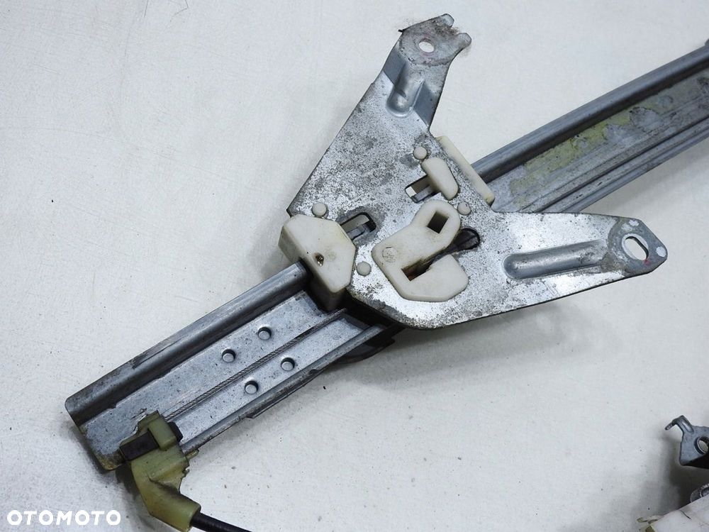 MECHANIZM SZYBY PRAWY TYŁ NISSAN PRIMERA P12 - 6