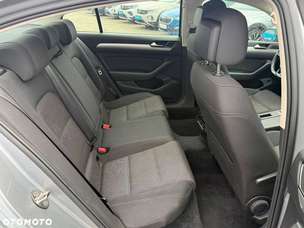 Volkswagen Passat 1.5 TSI EVO Comfortline DSG - 16