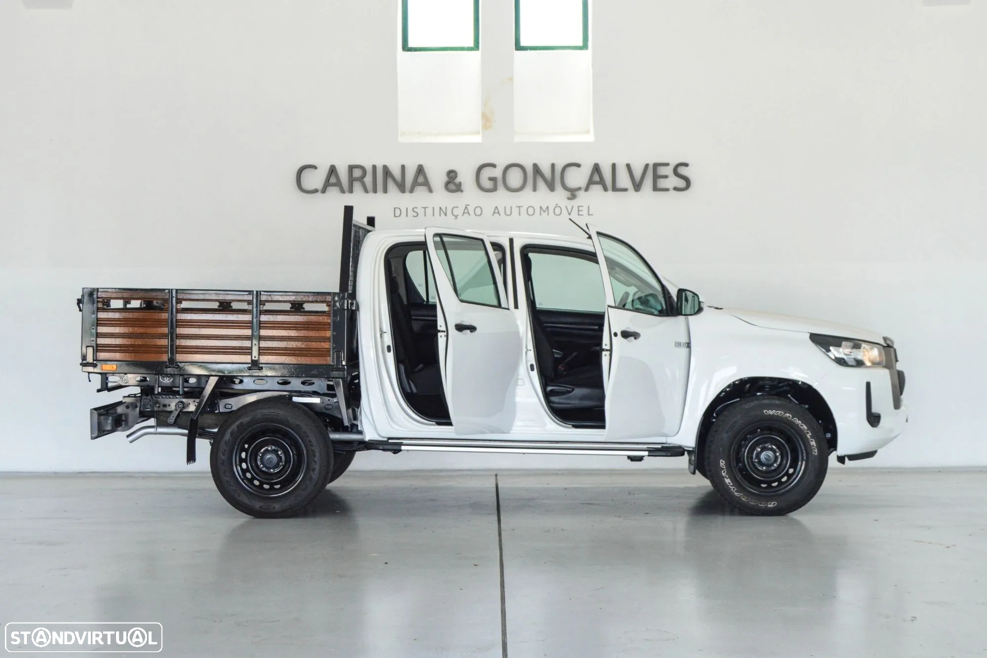 Toyota Hilux 2.4 D-4D 2WD CD CM - 26