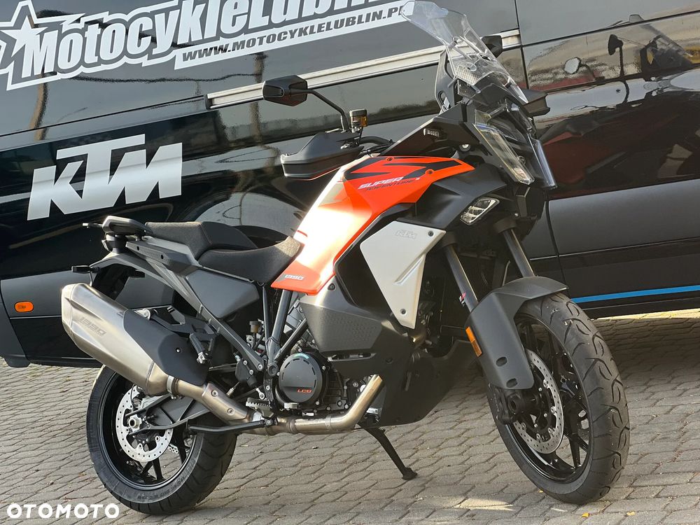 KTM Adventure