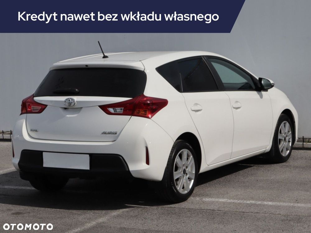 Toyota Auris - 7