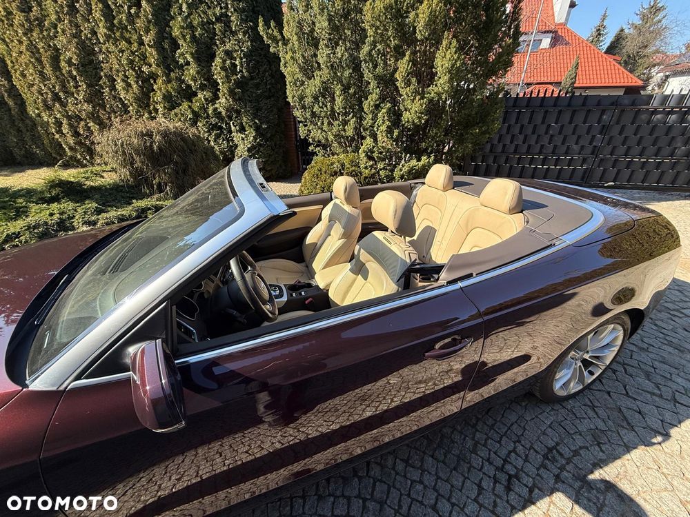 Audi A5 Cabrio - 24