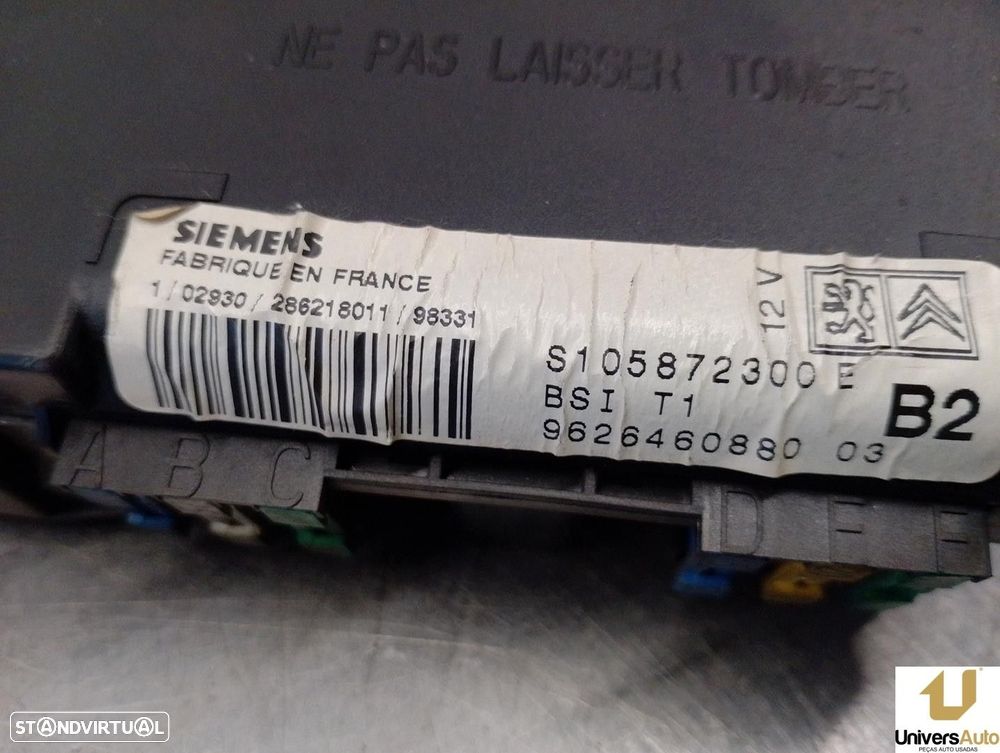 CAIXA RELÉS / FUSÍVEIS PEUGEOT 206 FASTBACK 1998 -9626460880 - 2