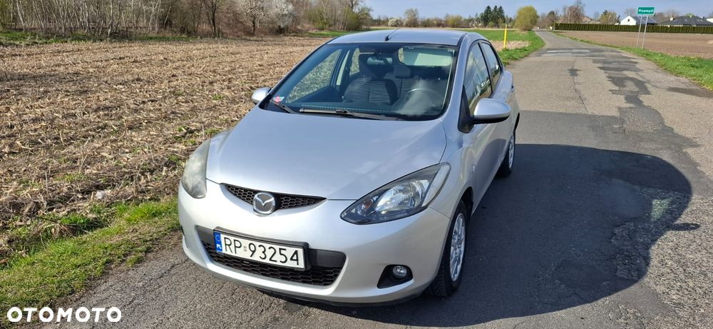 Mazda 2 1.5 Dynamic - 1