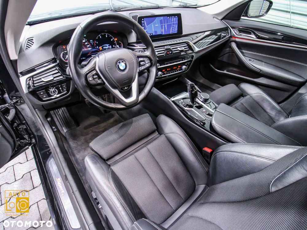 BMW Seria 5 520d M Sport Edition - 19