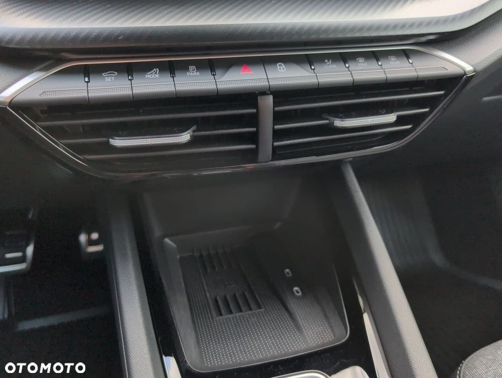 Skoda Octavia 1.5 TSI mHEV Sportline DSG - 34