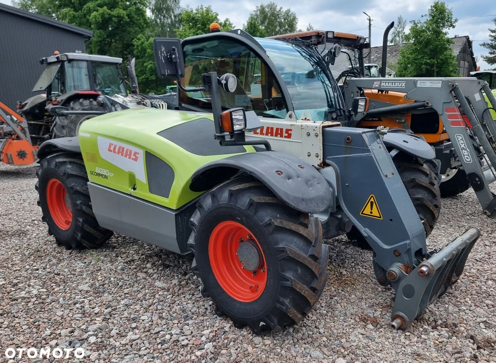 Claas Scorpion 6030 CP - 1