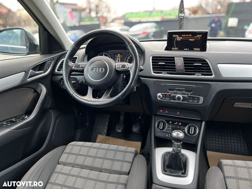 Audi Q3 2.0 TDI Design - 7