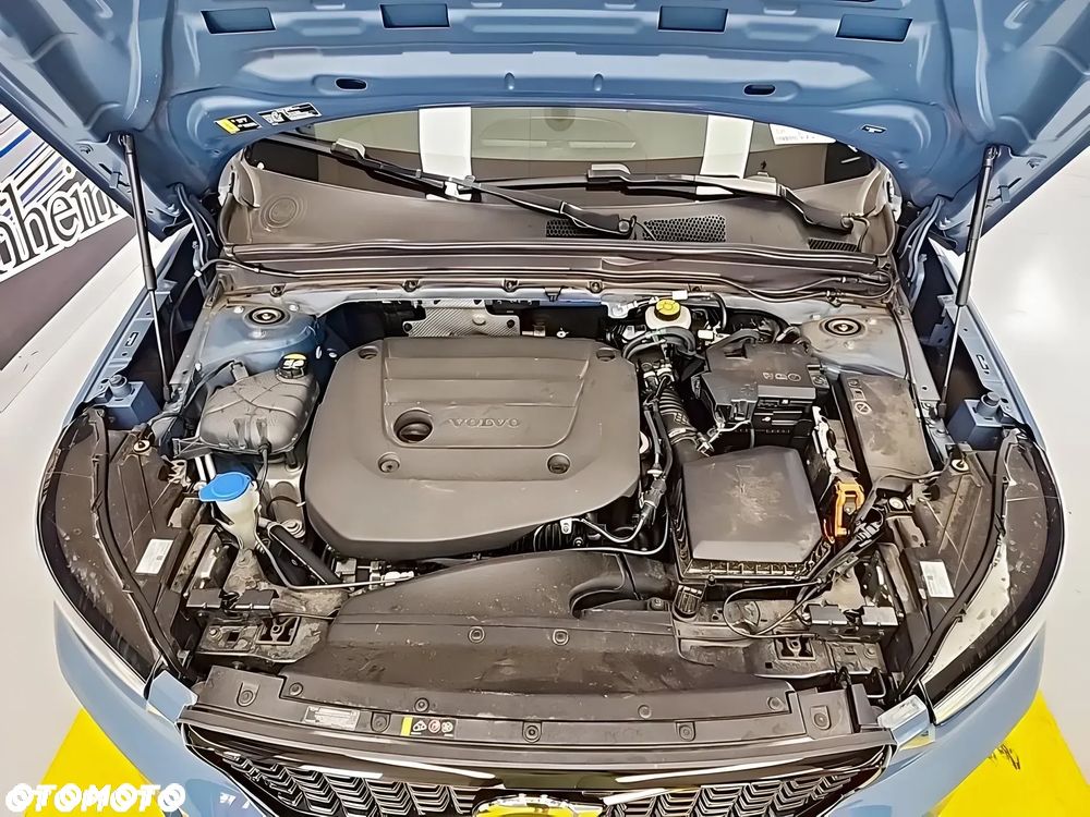 Volvo XC 40 B5 B AWD Ultimate Dark - 12