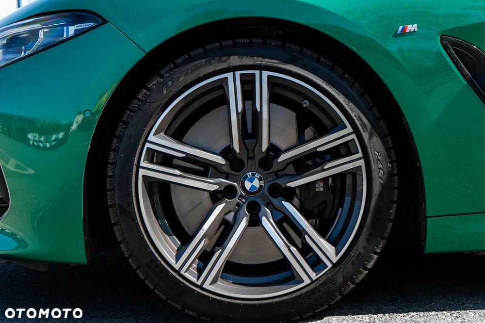 BMW Seria 8 - 19