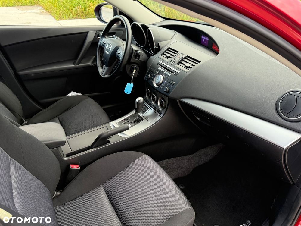 Mazda 3 - 25