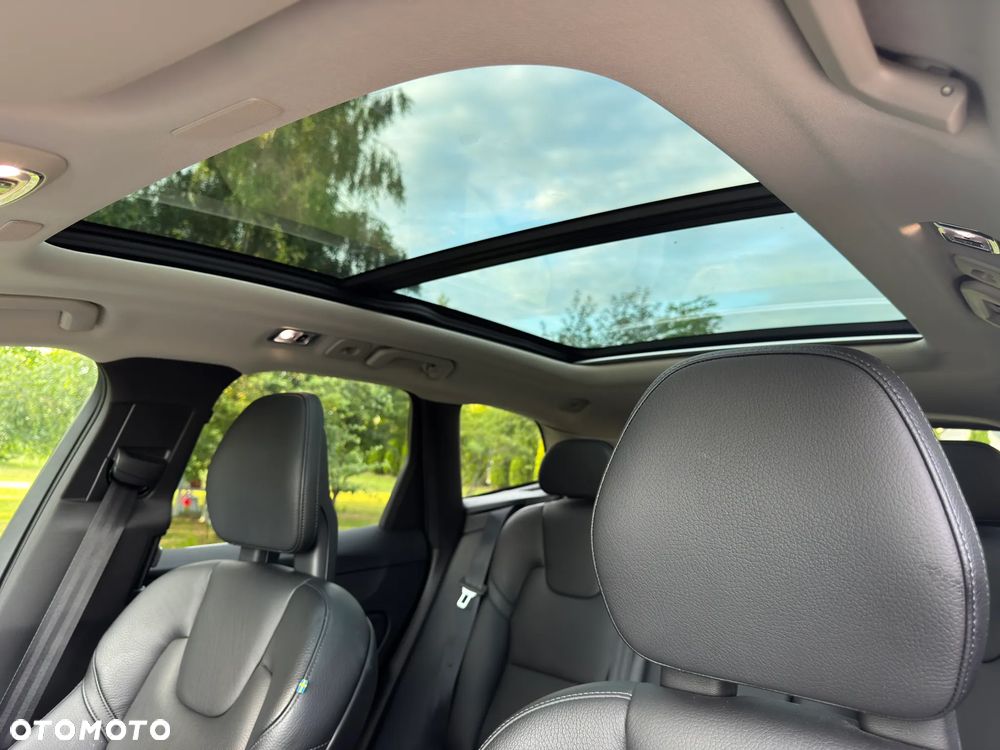 Volvo XC 60 D4 AWD Geartronic Inscription - 27