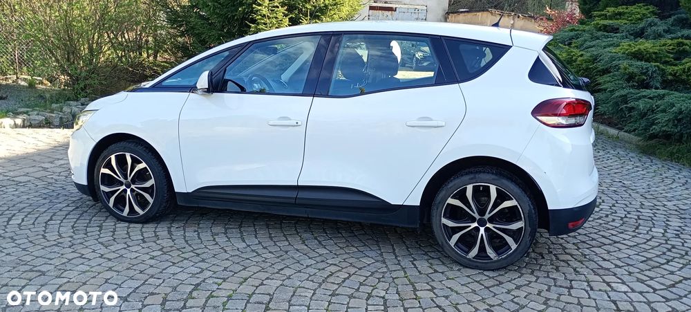 Renault Scenic ENERGY dCi 110 Business - 9