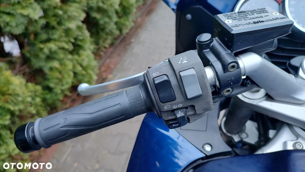Yamaha FJR - 7