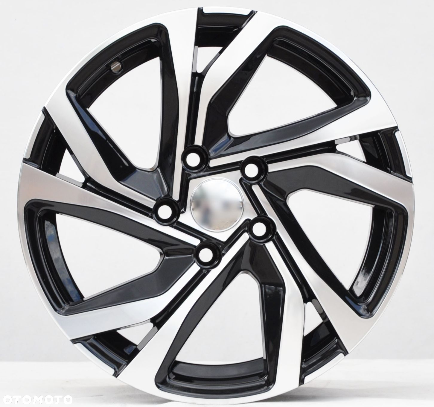 5762 MB FELGI 15 5x114,3 RENAULT FLUENCE MEGANE 3 4 SCENIC 3 - 2