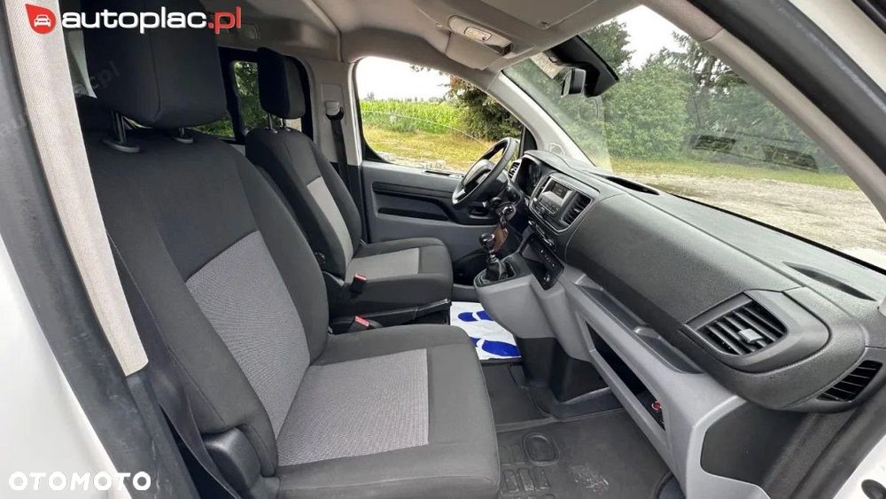 Peugeot Traveller 2019