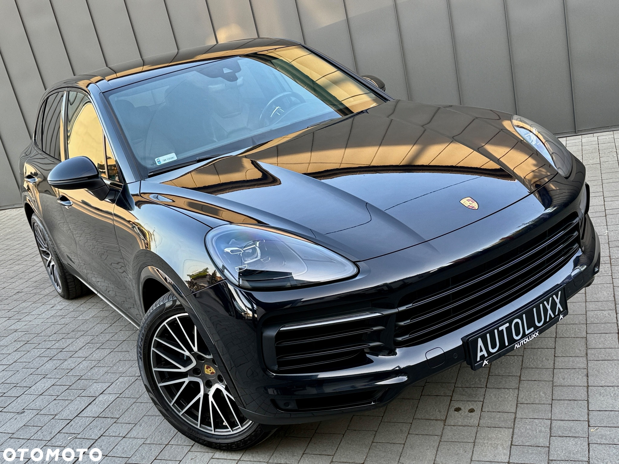 Porsche Cayenne Standard - 16