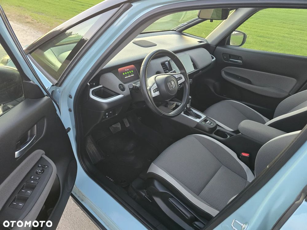 Honda Jazz 1.5 i-MMD Executive Crosstar (Czarny Dach) - 9