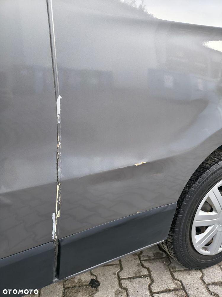 Renault Trafic - 13