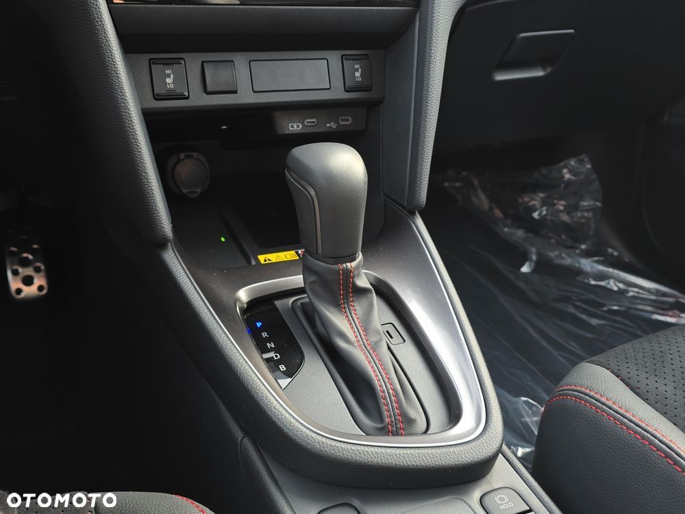 Toyota Yaris Cross Hybrid 1.5 GR Sport - 17