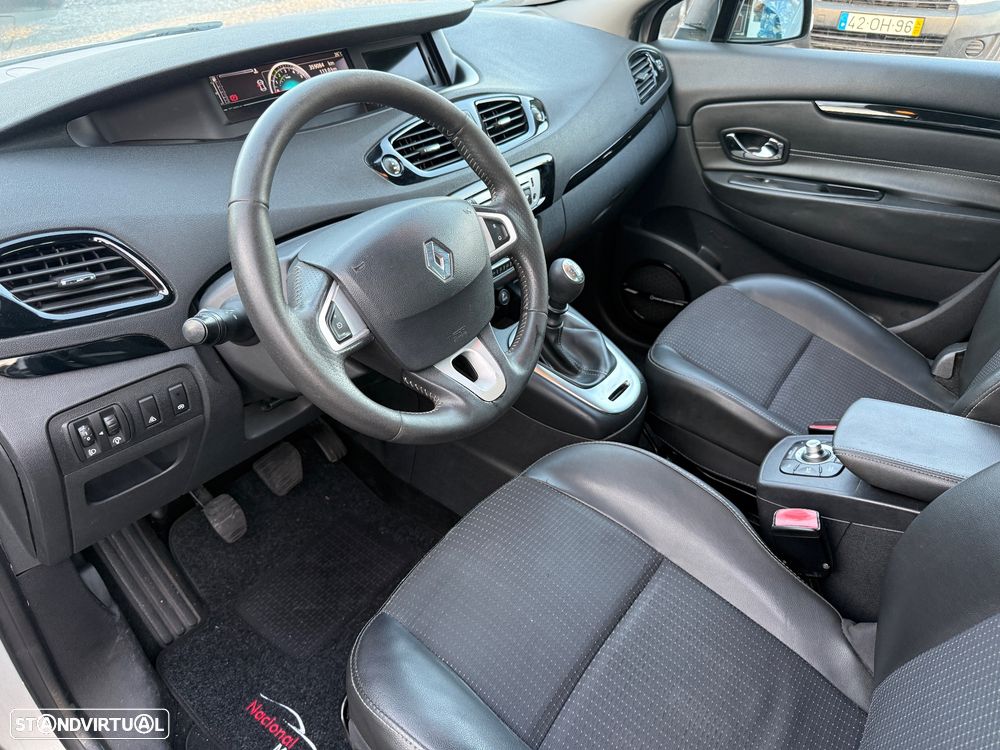 Renault Scénic Energy dCi 110 S&S Bose Edition - 9