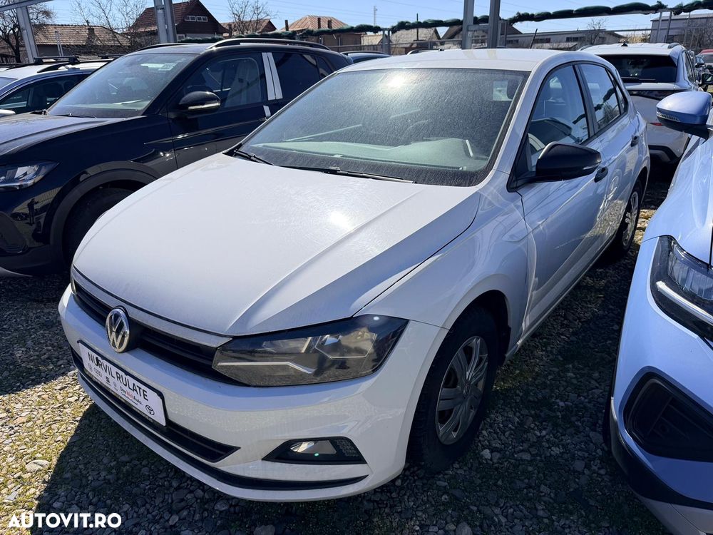 Volkswagen Polo - 2