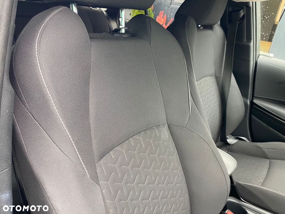 Toyota Corolla 1.8 Hybrid Comfort - 22