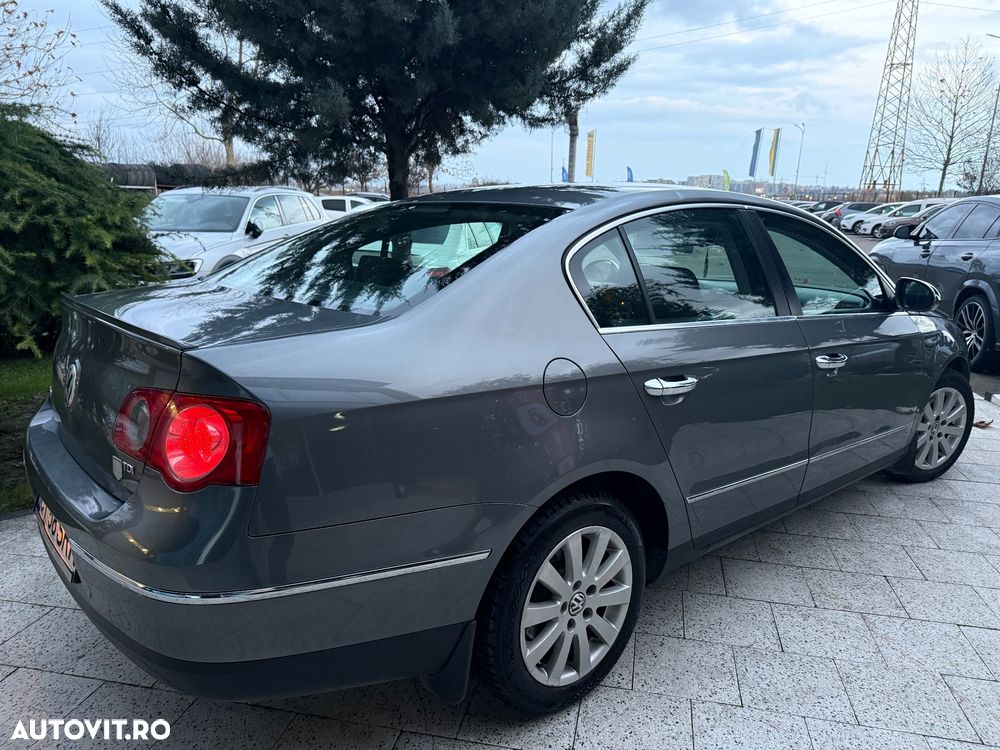 Volkswagen Passat Variant 1.9 TDI DPF Highline - 27