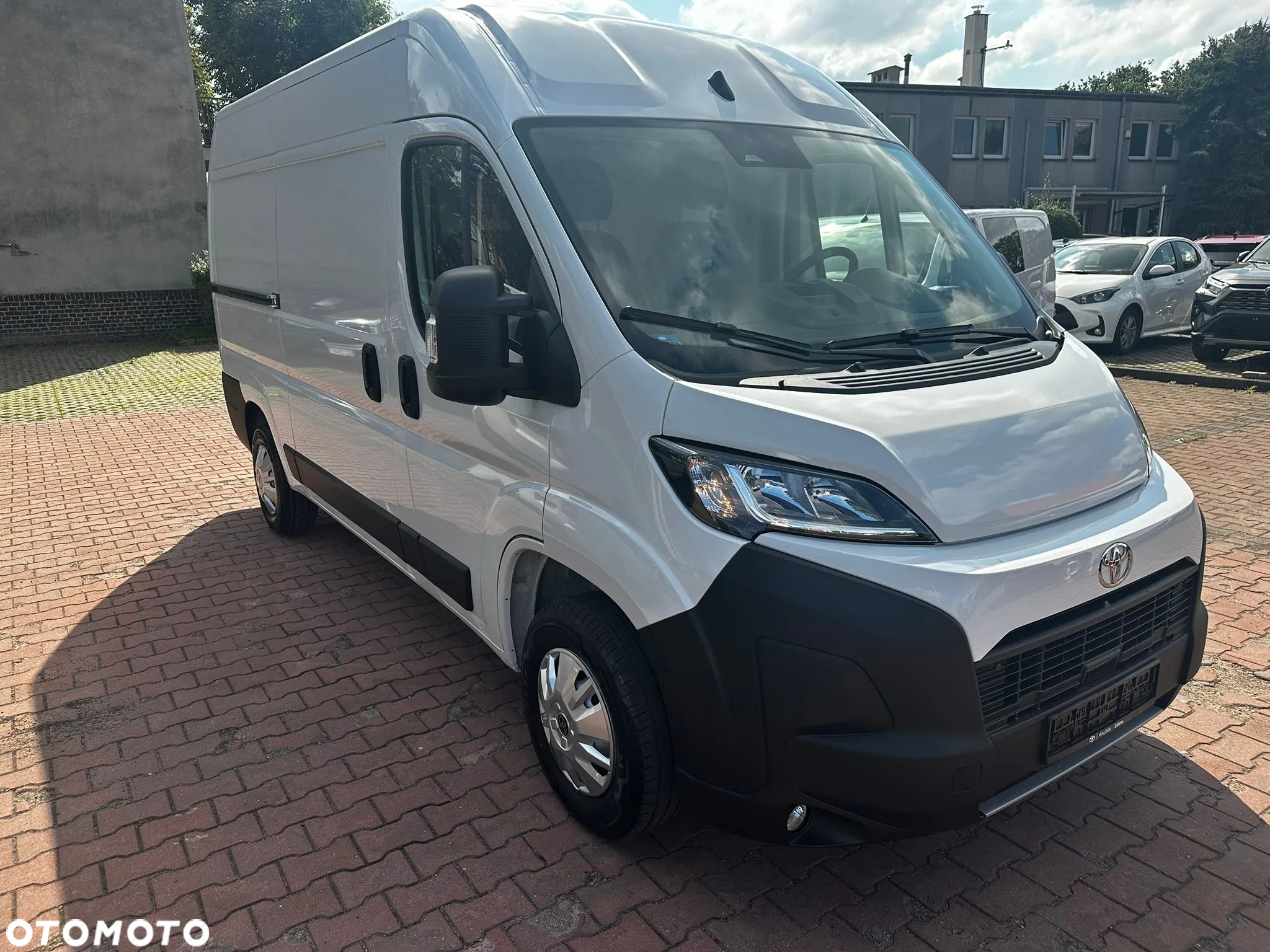Toyota Proace Max L2H2 - 10