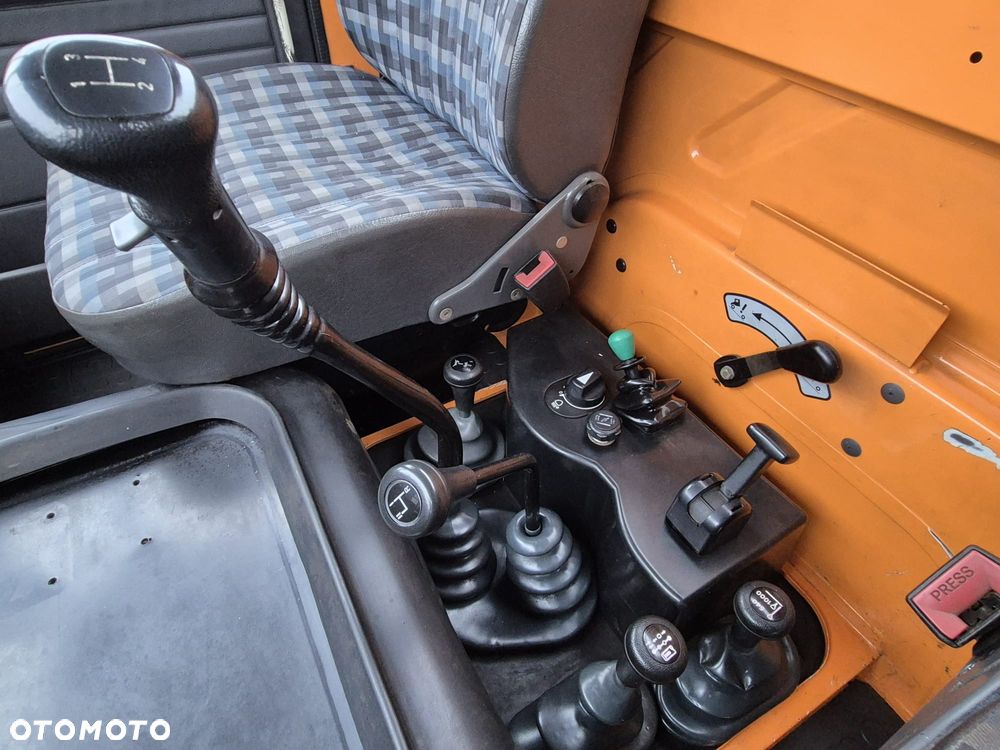 Unimog U130 Turbo 4x4 Ciągnik - 12