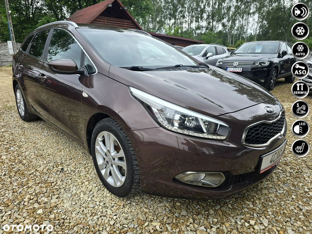 Kia Ceed - 1