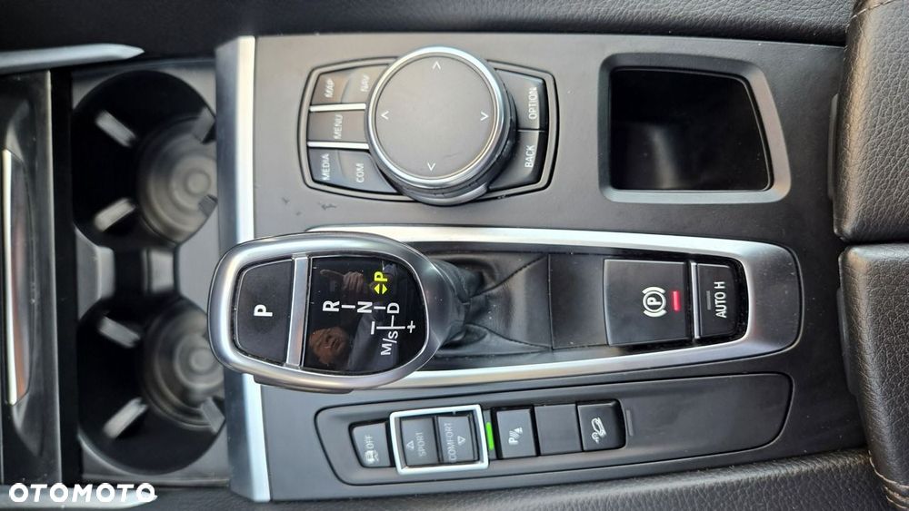 BMW X6 xDrive40d M Sport - 32
