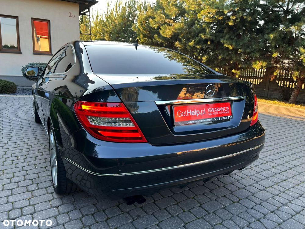 Mercedes-Benz Klasa C 180 Coupe BlueEFFICIENCY 7G-TRONIC - 5