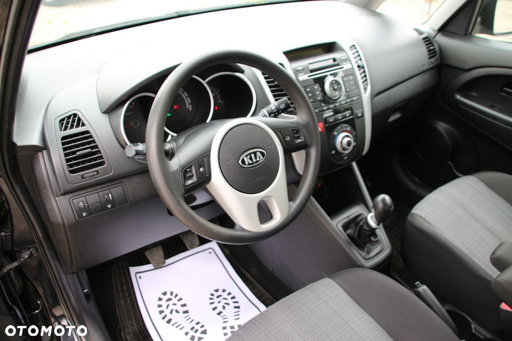 Kia Venga 1.4 CVVT Attract - 10
