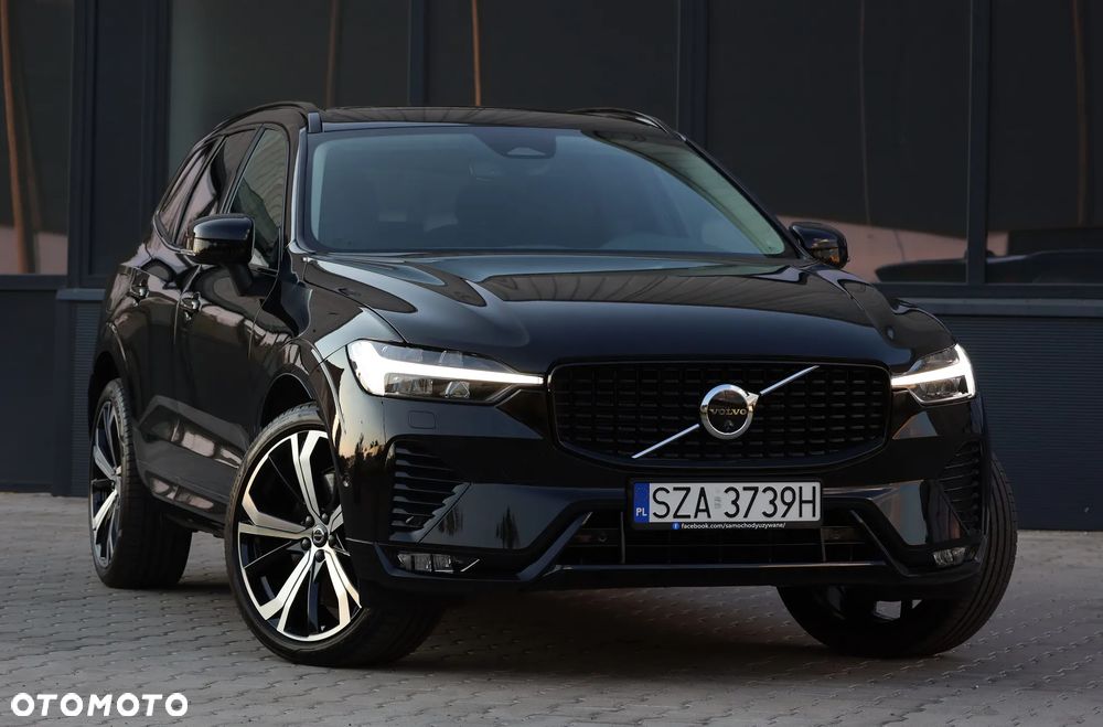 Volvo XC 60 B5 B AWD Plus Dark - 3
