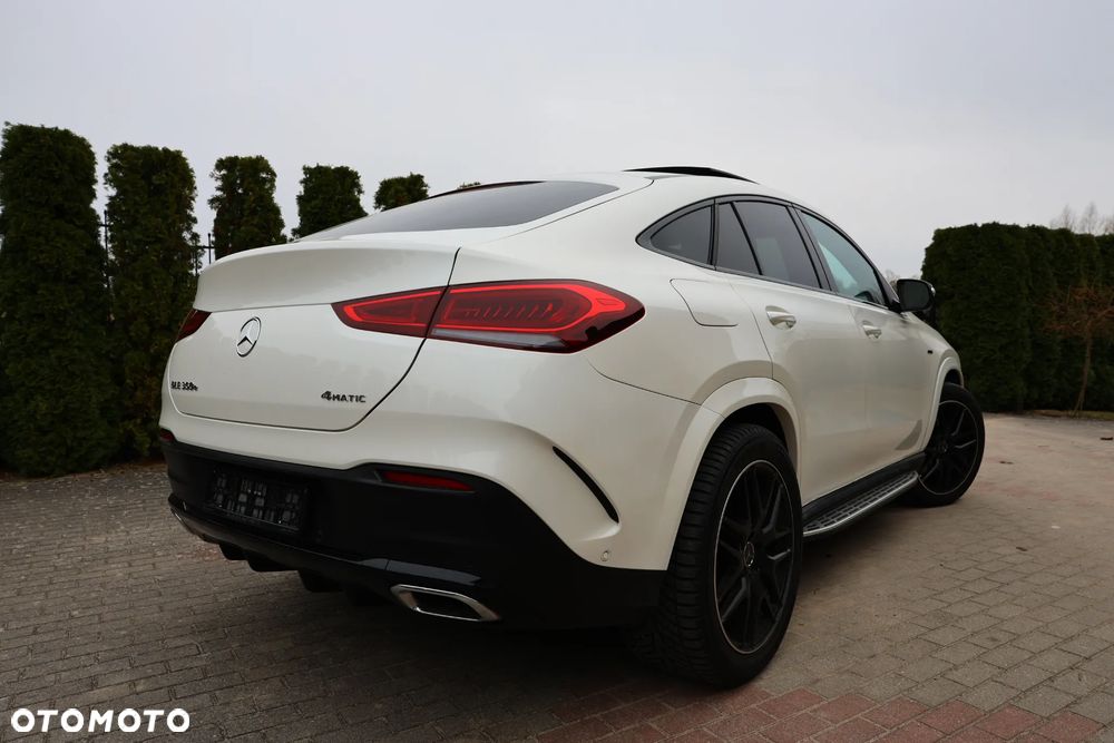 Mercedes-Benz GLE 350 e 4Matic 9G-TRONIC AMG Line - 6