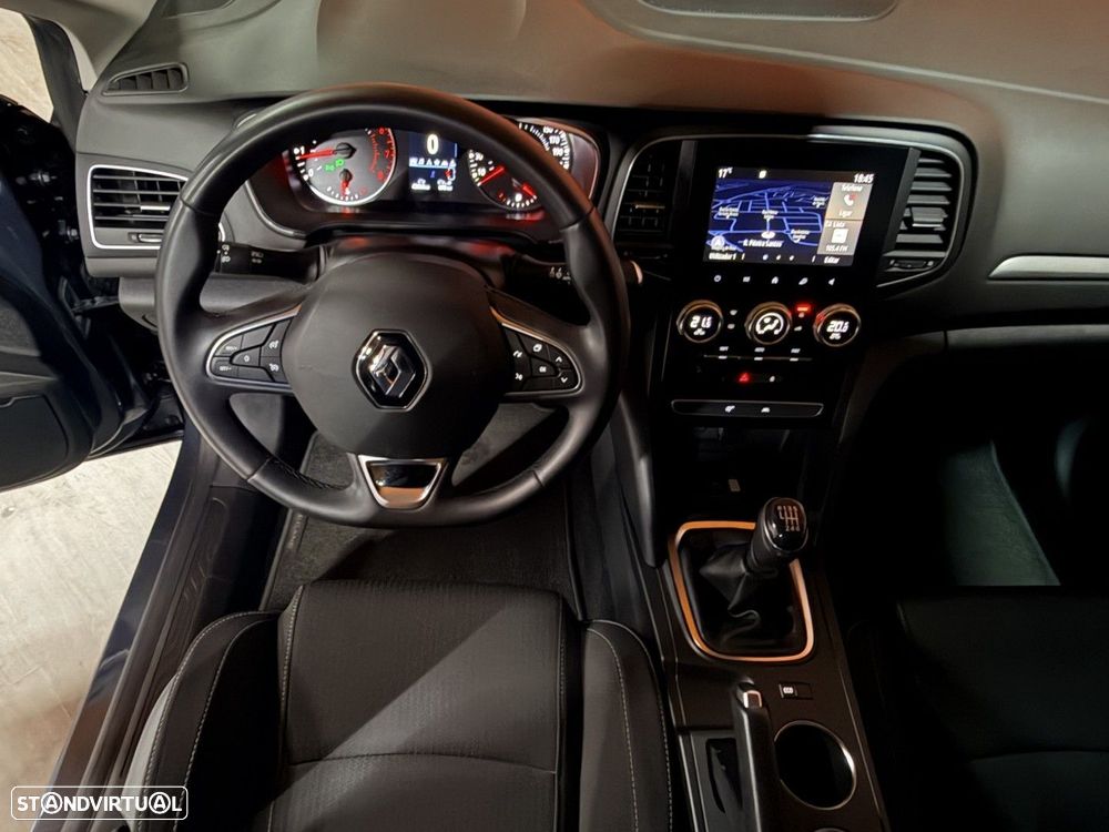 Renault Mégane 1.0 TCe Limited - 8