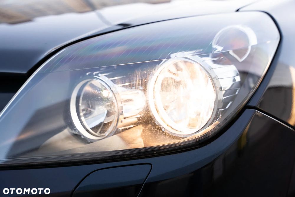 Opel Astra 1.6 Cosmo - 24