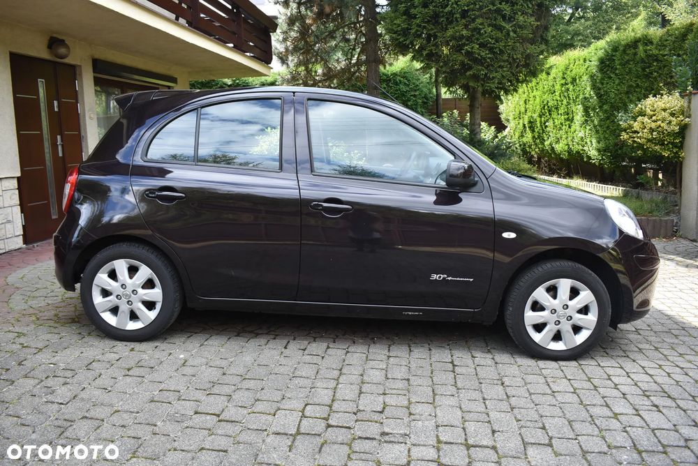 Nissan Micra - 2