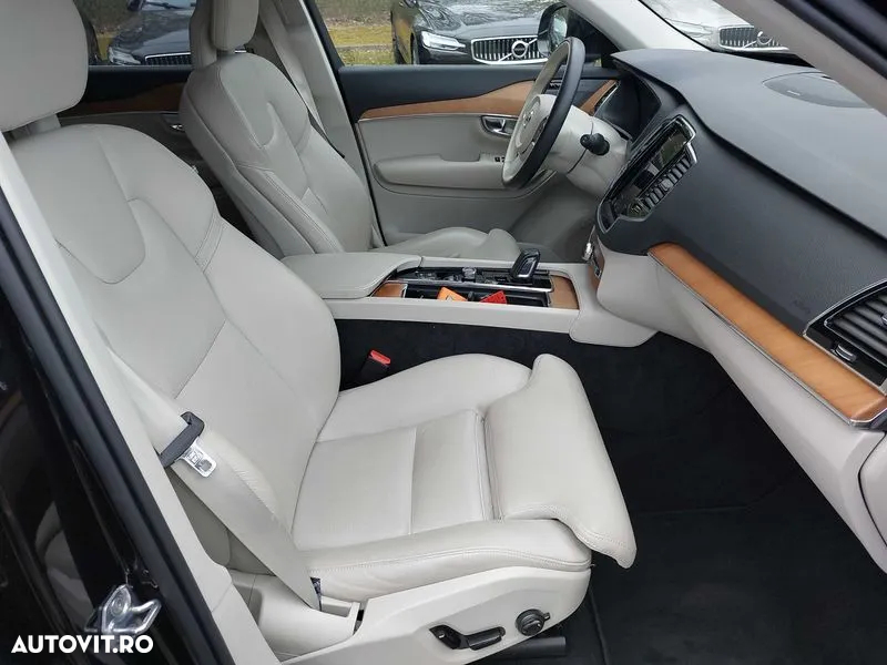 Volvo XC 90 T8 AWD Recharge Geartronic Inscription Expression - 6