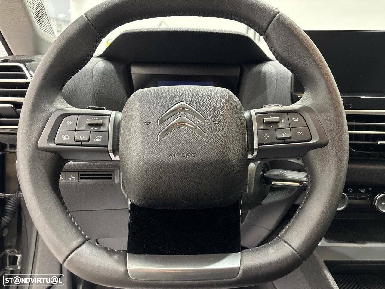 Citroën C4 X 1.2 PureTech Plus EAT8 - 12