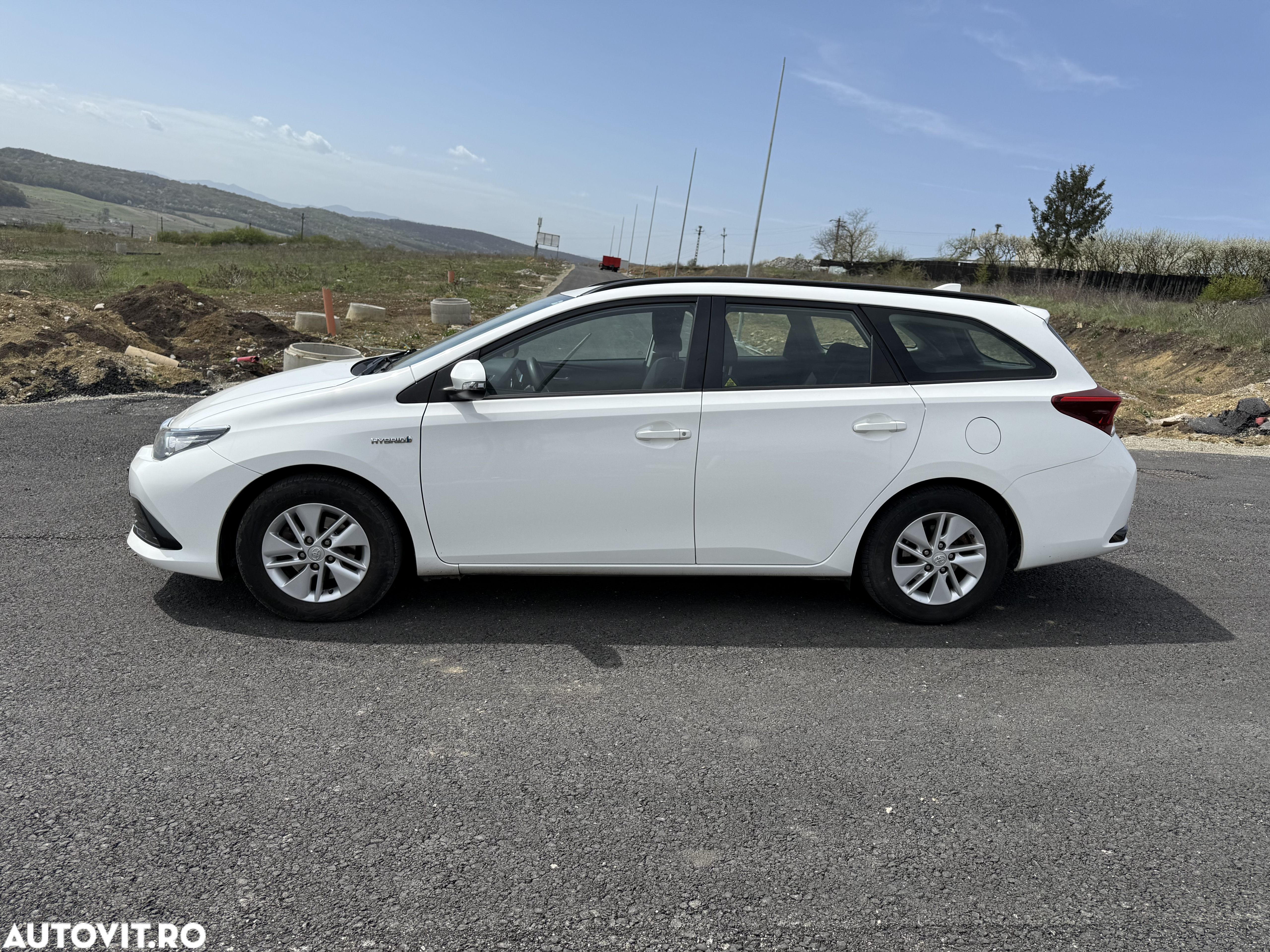 Toyota Auris 1.8 VVT-i Hybrid Automatik Touring Sports Comfort - 26